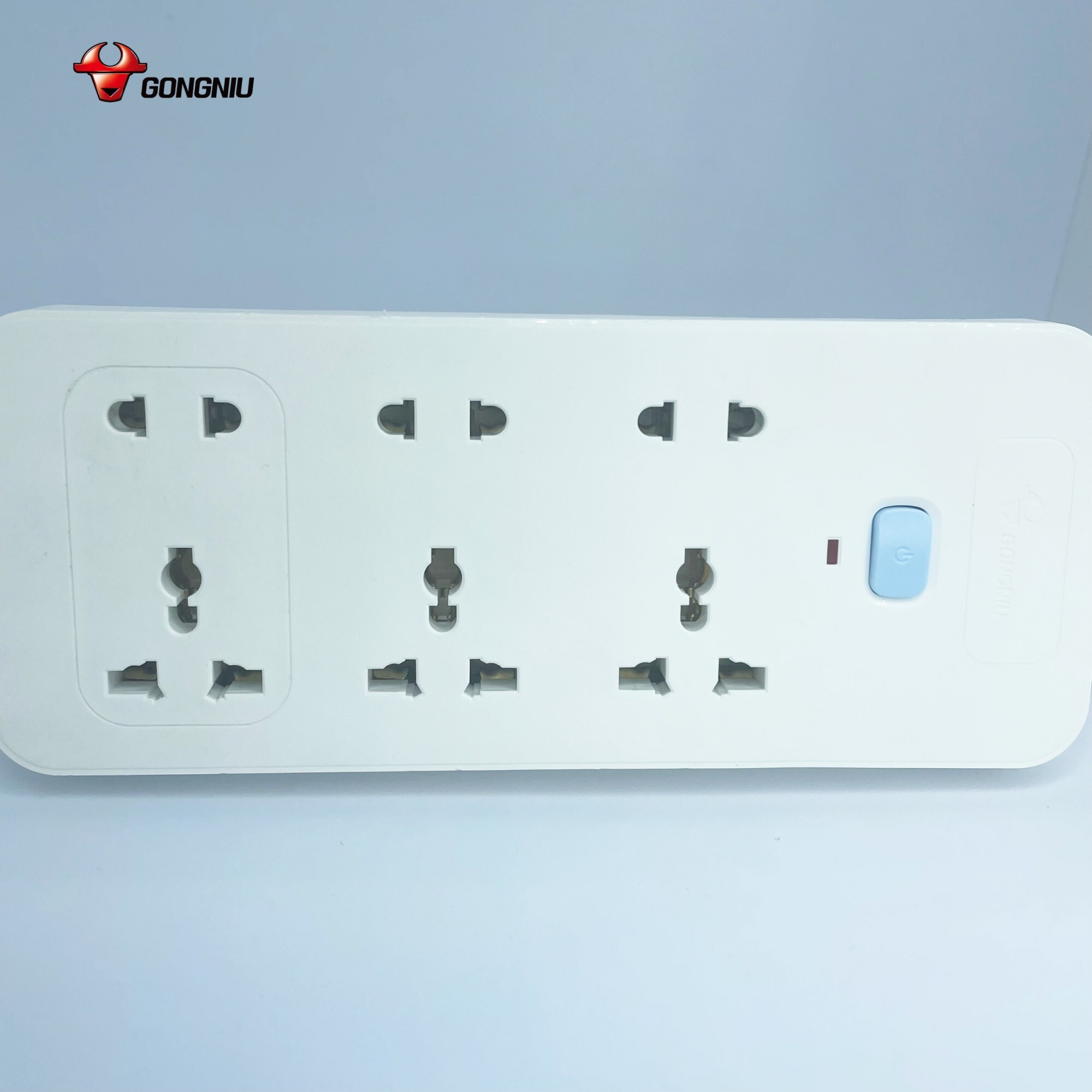 Ổ Cắm Điện Chống Cháy Gongniu 6 Ổ Đa Năng 1 Công Tắc 2500W – N1330