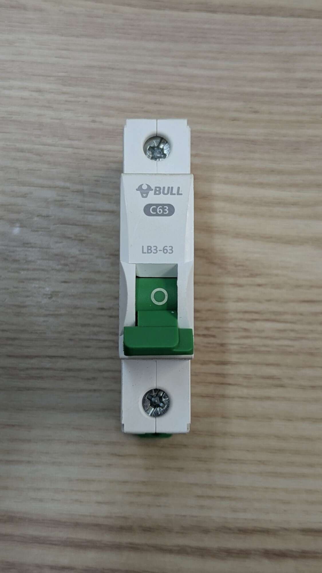 Bộ ngắt mạch điện - Aptomat 1 pha Gongniu - Chính hãng